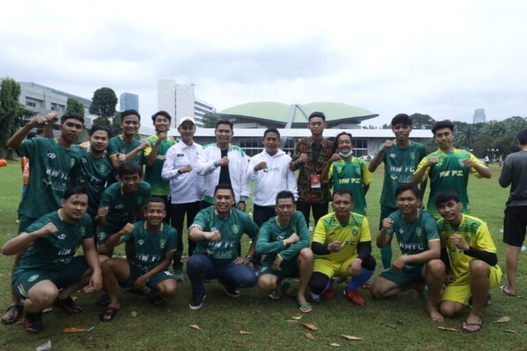 FISIP UMJ Juara 2 Turnamen Sepak Bola Pekan Olahraga KAHMI