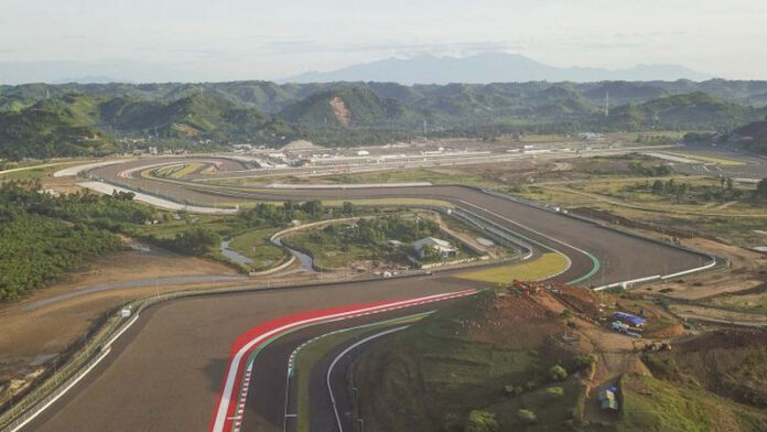 Sirkuit Mandalika di Lombok Tengah, NTB, yang bakal menjadi lokasi penyelenggaran MotoGP pada Maret 2022. Foto Antara/Ahmad Subaidi