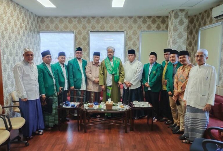 PWNU DKI Silaturahmi Dengan Ketua Umum Rabithah Alawiyah