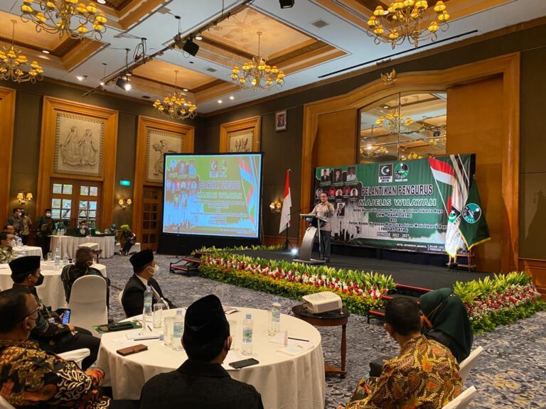 Anies-Ariza Kompak Hadiri Pelantikan Pengurus KAHMI Jaya Periode 2022-2027