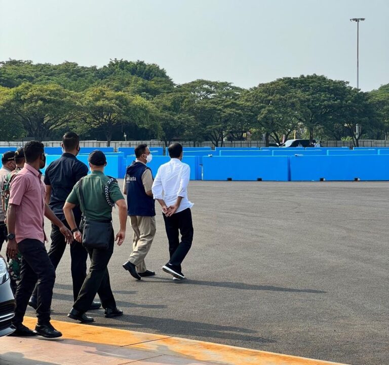 Bareng Anies, Presiden Jokowi Tinjau Sirkuit Formula E