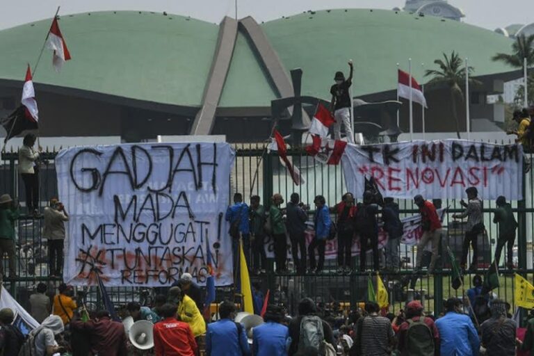 Demo 11 April, Polda Metro Jaya Lakukan Pengalihan Arus Lalu Lintas Dibeberapa Titik