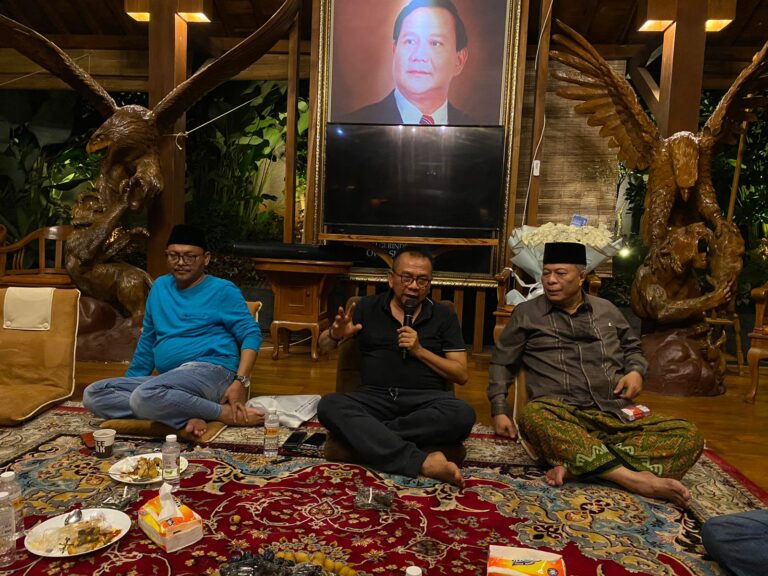 Mohamad Taufik, Kerap Dipanggil Sebagai ‘Mentornya Aktivis Politik Jakarta’