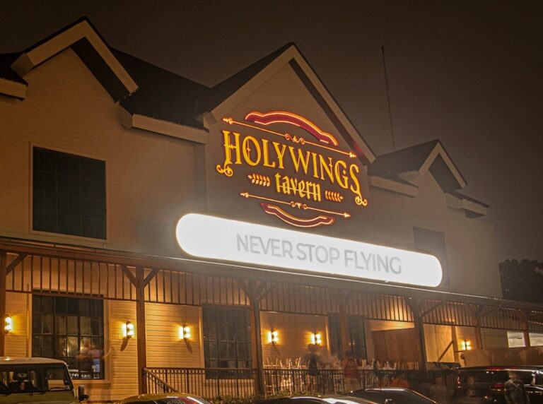 Tegas! Pemprov DKI Cabut Izin Usaha Semua Outlet Perusahaan Bar dan Kafe Holywings