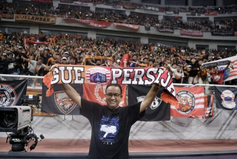 Dihadapan Jakmania, Anies: JIS Dipersembahkan untuk Persija 
