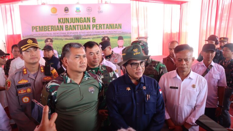 Wamentan Dorong Pertanian Garut Berorientasi Ekspor