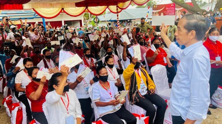 Hari Ini Kalkulasi Harga BBM Diserahkan ke Jokowi