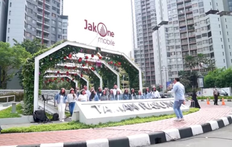 Meriahkan Natal 2022, Apartemen Taman Rasuna Gelar Christmas Carol