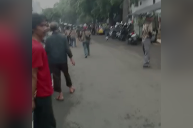 Ledakan di Polsek Astanaanya Bandung Diduga Bom Bunuh Diri