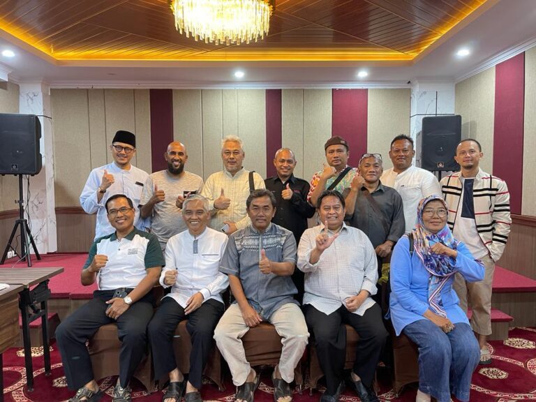 Rapatkan Barisan, Simpul Relawan Anies Solo Raya-Jateng Buka Puasa Bersama