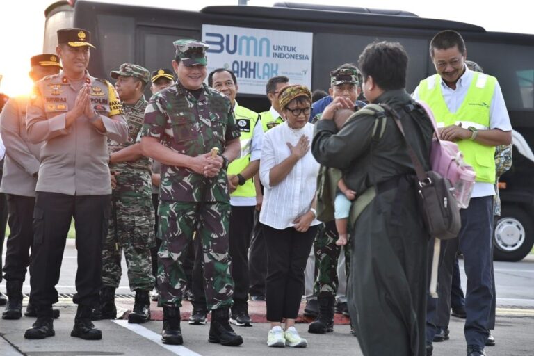 Alhamdulilah, 385 WNI dari Sudan Tiba di Tanah Air