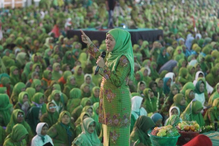 Peringati Harlah Muslimat NU ke-77, Ini Pesan Politik Khofifah 