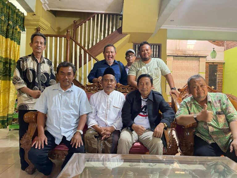 Silaturahmi ke Ponpes di Wilayah Pantura, Relawan Sobat Anies Yakin Jateng Raih 40-50% Suara  