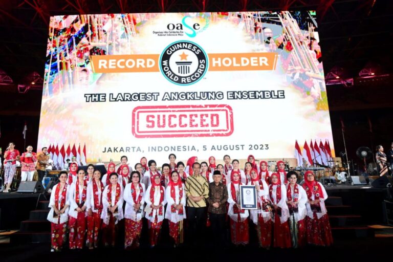 Keren! Diikuti 15.110 Peserta, Indonesia Pecahkan Rekor Dunia Pergelaran Angklung