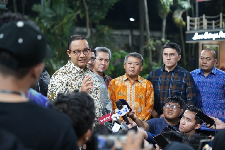 Capres Anies dan Tim 8 Bahas Strategi Pemenangan Langsung dengan SBY