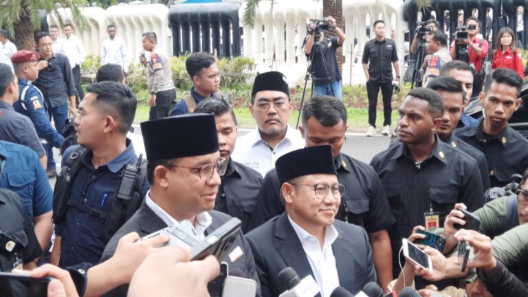 3 Pasangan Capres-Cawapres Tiba di KPU Hadiri Acara Deklarasi Pemilu Damai