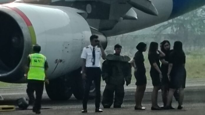 Pesawat Pelita Air di Bandara Juanda, Jawa Timur