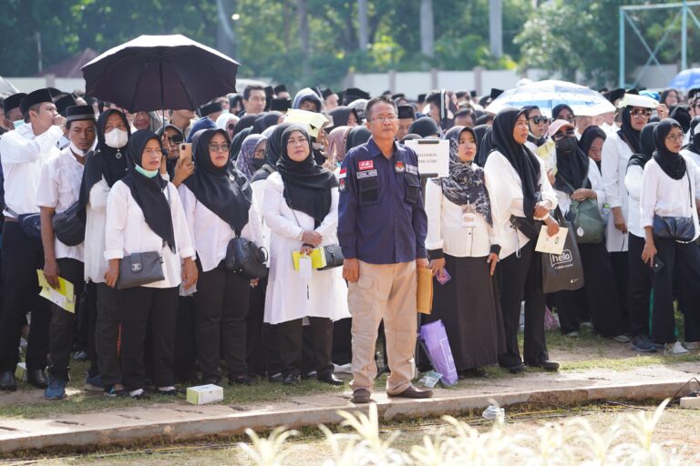 KPU DKI Lantik 215.362 Anggota KPPS Pemilu 2024