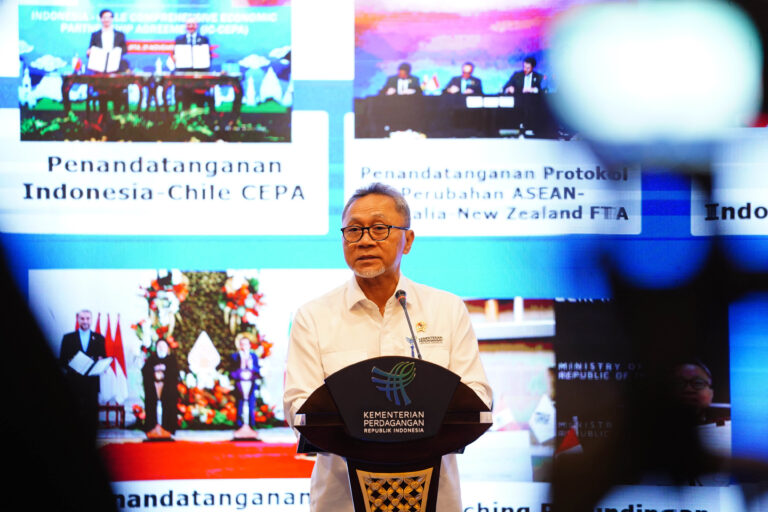 Mendag Zulhas Optimistis Pertumbuhan Ekonomi Indonesia di 2024 Capai 5,20 Persen