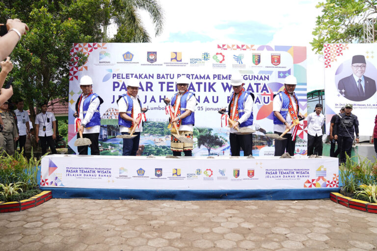 Mendag Zulhas Pimpin Peletakan Batu Pertama Pasar Wisata Jelajah Danau Ranau