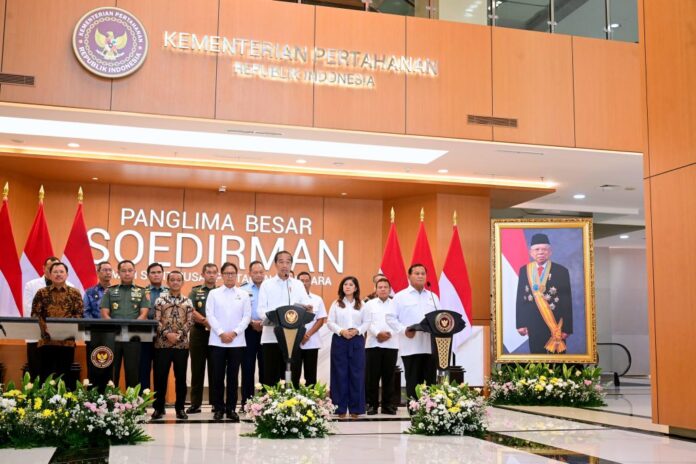 Presiden Jokowi meresmikan RS PPN Panglima Besar Soedirman dan 20 rumah sakit TNI lainnya, Senin (19/2), di RS PPN Panglima Besar Soedirman, Bintaro, Jakarta. Foto: BPMI Setpres