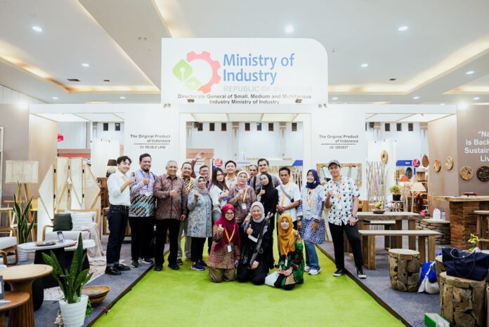 Jogja International Furniture and Craft Fair Indonesia (JIFFINA). Foto: Kemenperin