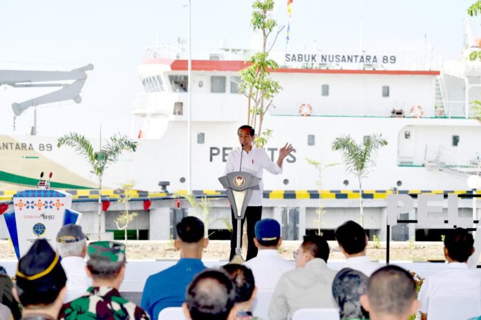 Presiden Jokowi meresmikan rehabilitasi dan rekonstruksi Pelabuhan Wani dan Pelabuhan Pantoloan, di Sulawesi Tengah (Sulteng), Rabu (27/3/2024) pagi. Foto: BPMI Setpres