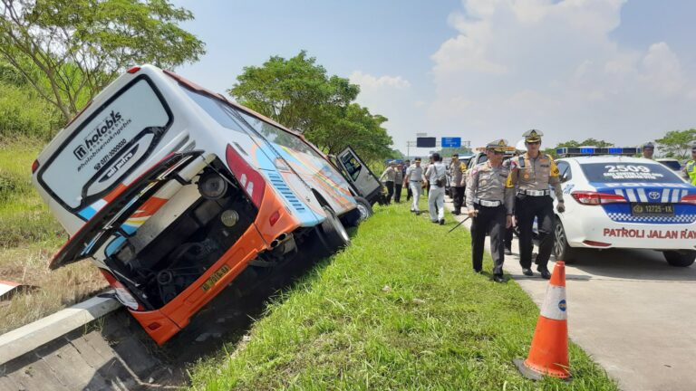 Apa Itu Microsleep? Faktor yang Diduga Dialami Sopir Bus Rosalia Indah sebelum Kecelakaan