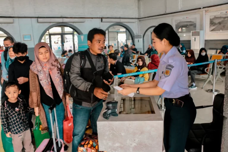 KAI Layani 4,39 Juta Penumpang selama Lebaran 2024