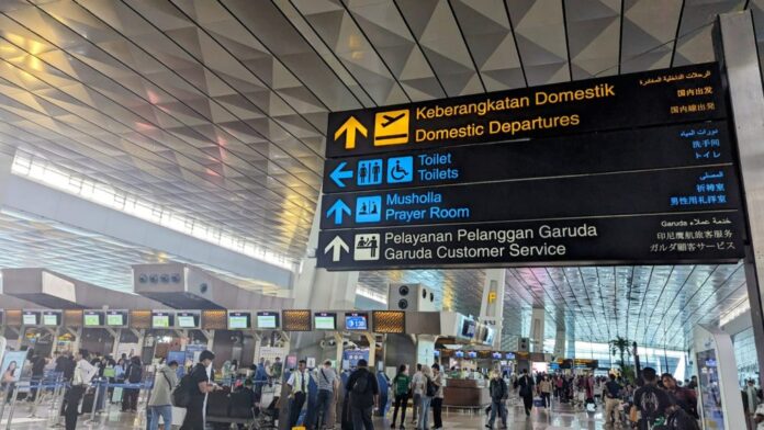 Penumpang di Bandara Soetta. Foto: Kemenhub