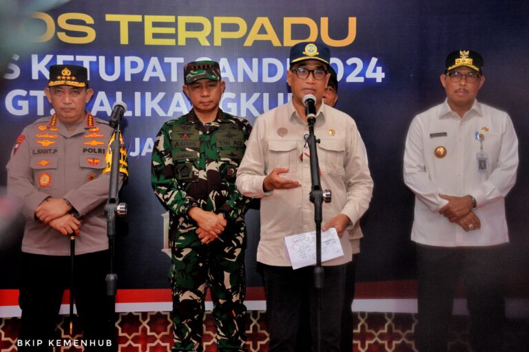 Menhub Imbau Pemudik Patuhi Aturan Rekayasa Lalu Lintas di Jawa Tengah