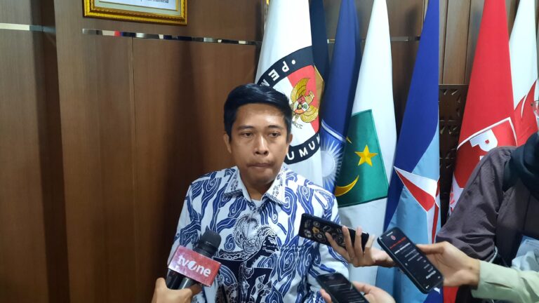 Dharma Pongrekun dan Kun Wardana Abyoto Satu-Satunya Bacagub Jakarta Independen