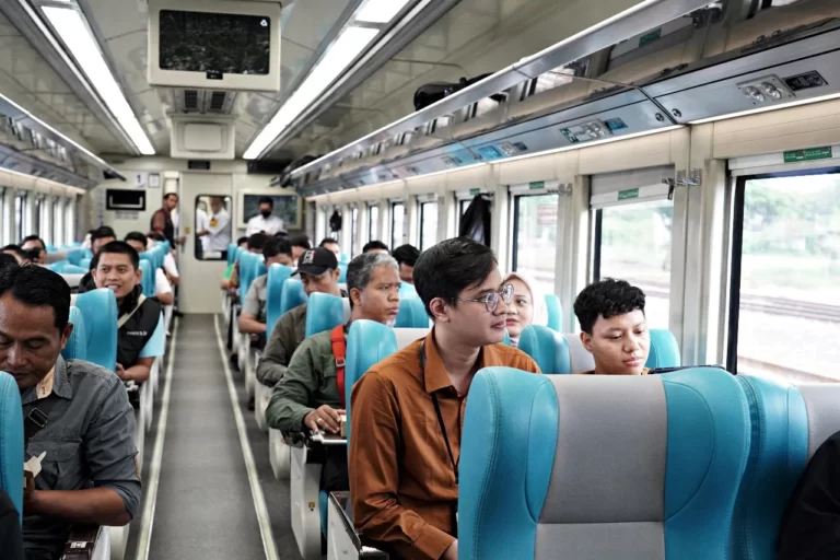 KAI Daop 1 Operasikan 444 KAJJ selama Libur Panjang Waisak 2025