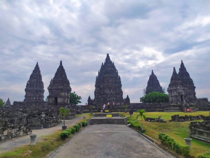 Candi Prambanan