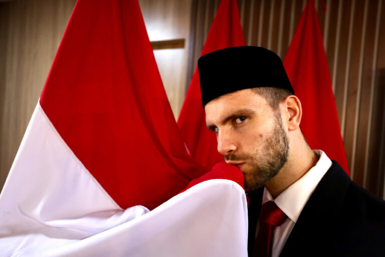 Maarten Paes Sebut Indonesia Layak Berada di Piala Dunia