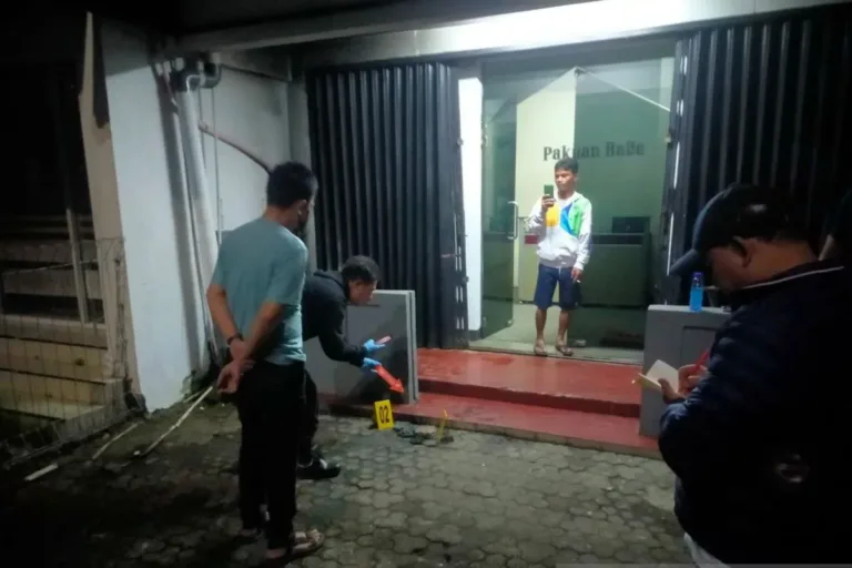 Polresta Bogor Selidiki Pembakaran Kantor Harian Pakuan Raya oleh OTK