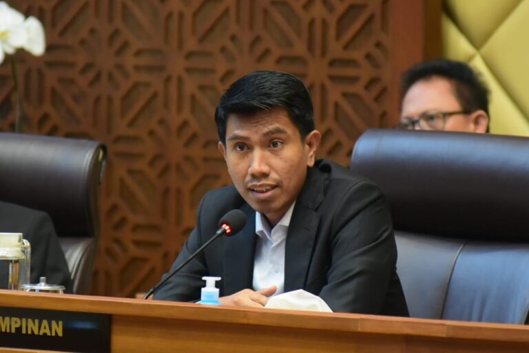 Juru Bicara Partai Gerindra Bahtra Banong